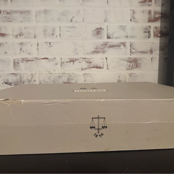 Hunter Women's Deep Grey Rain Boots - Picture 11 of 12